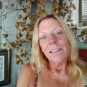 Meet your Posher, Cathy